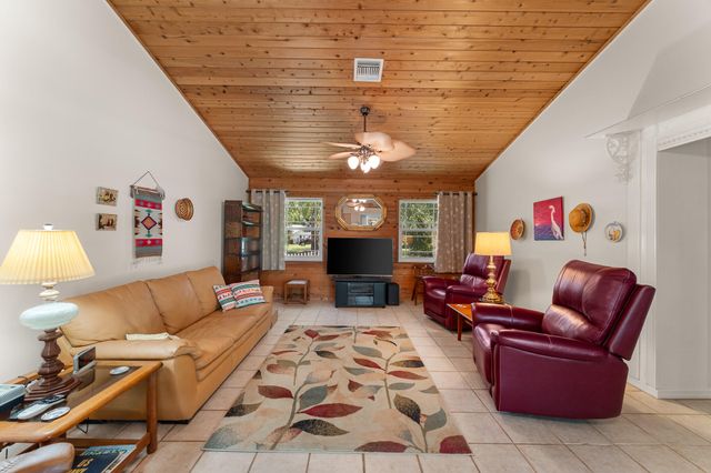 1653 SW 85th Terrace, Stuart, FL 34997