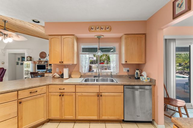 1653 SW 85th Terrace, Stuart, FL 34997