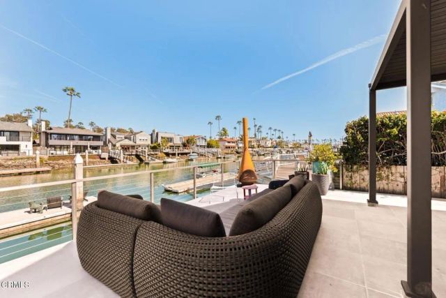 2832 Sailor Avenue, Ventura, CA 93001