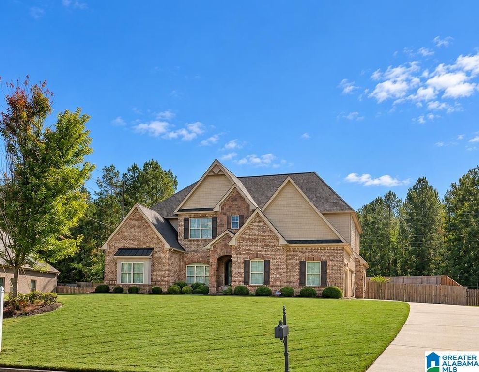 1177 CHELSEA PARK TRAIL, Chelsea, AL 35043