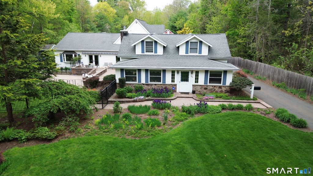 334 Plainville Avenue, Farmington, CT 06085