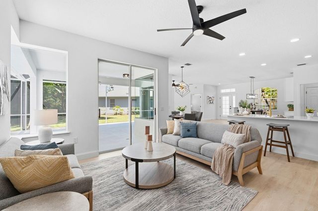11701 WINDING WOODS WAY, Lakewood Ranch, FL 34202