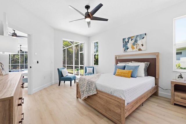 11701 WINDING WOODS WAY, Lakewood Ranch, FL 34202