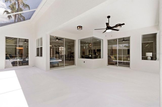 11701 WINDING WOODS WAY, Lakewood Ranch, FL 34202