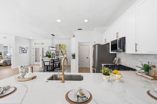 11701 WINDING WOODS WAY, Lakewood Ranch, FL 34202