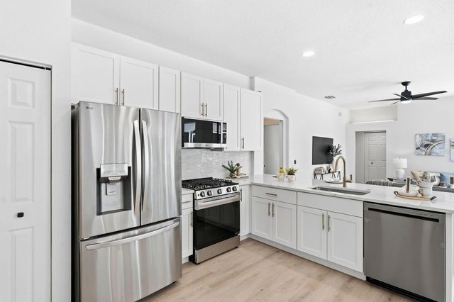 11701 WINDING WOODS WAY, Lakewood Ranch, FL 34202