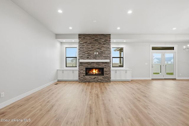 4448 W Enclave Way, Coeur D'alene, ID 83815