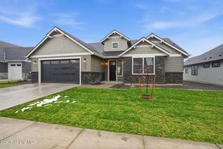 4448 W Enclave Way, Coeur D'alene, ID 83815