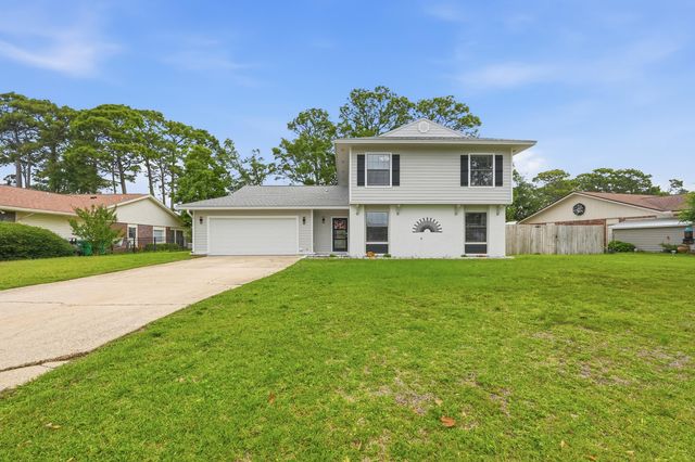 25 Lake Lorraine Circle, Shalimar, FL 32579