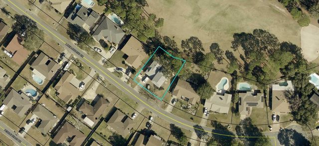 25 Lake Lorraine Circle, Shalimar, FL 32579