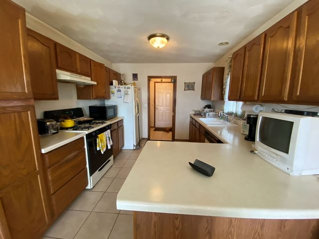 3188 Kregel Drive, Rockford, IL 61109