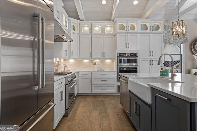 5030 Forest Circle, Milton, GA 30004