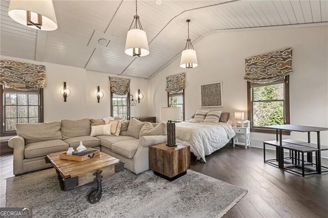 5030 Forest Circle, Milton, GA 30004