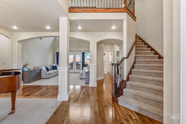 5908 N Highhill Place, Star, ID 83669