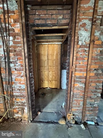 5951 KEMBLE AVE, Philadelphia, PA 19138