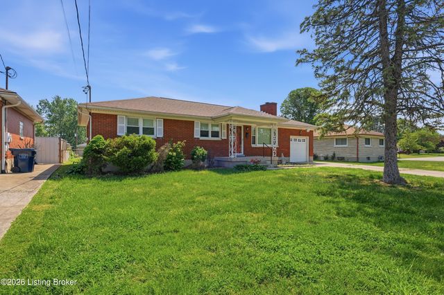 2236 Deveron Dr, Louisville, KY 40216