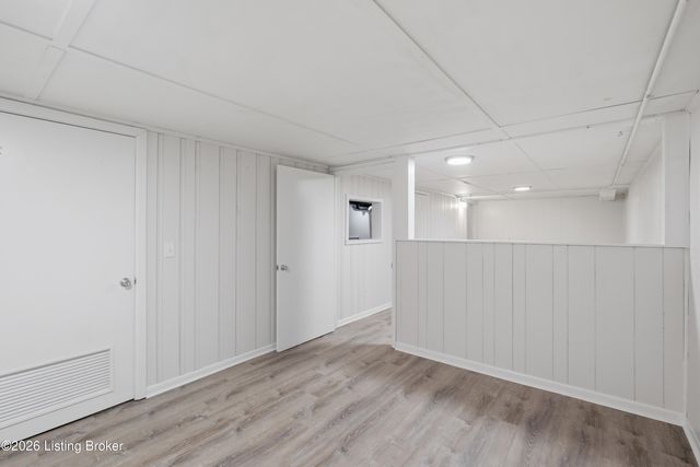 2236 Deveron Dr, Louisville, KY 40216