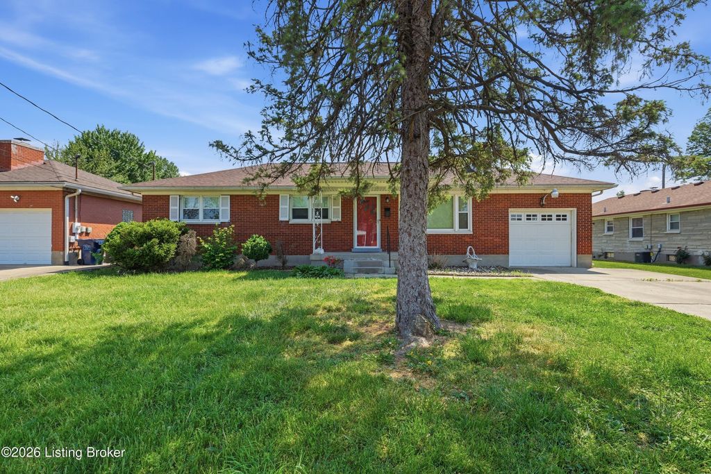 2236 Deveron Dr, Louisville, KY 40216