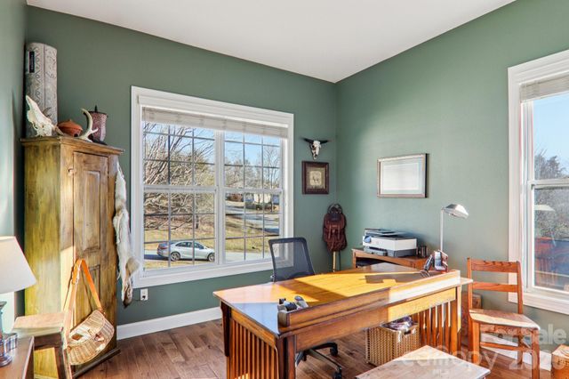 59 Eagle Chase Lane, Etowah, NC 28729