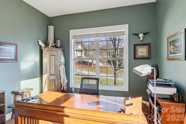 59 Eagle Chase Lane, Etowah, NC 28729