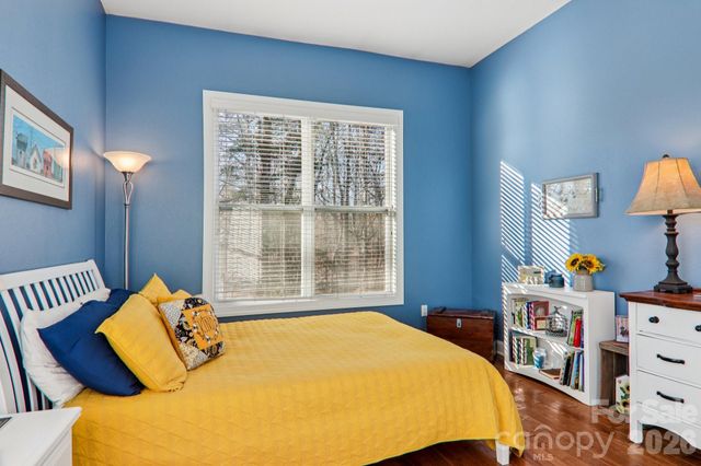 59 Eagle Chase Lane, Etowah, NC 28729