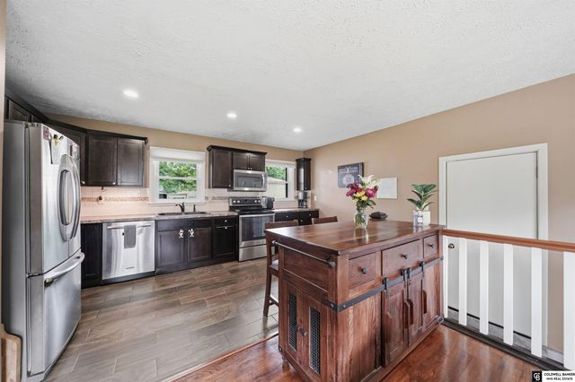 700 S 50th Street, Lincoln, NE 68510