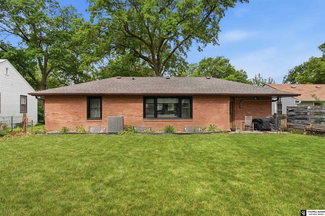700 S 50th Street, Lincoln, NE 68510
