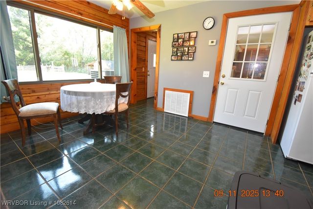 104555 4620 Road, Sallisaw, OK 74955