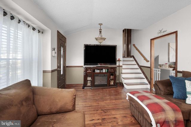 230 MARION AVE, Westville, NJ 08093