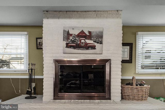 230 MARION AVE, Westville, NJ 08093