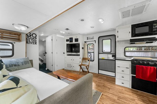 45 First Street, Ellijay, GA 30540