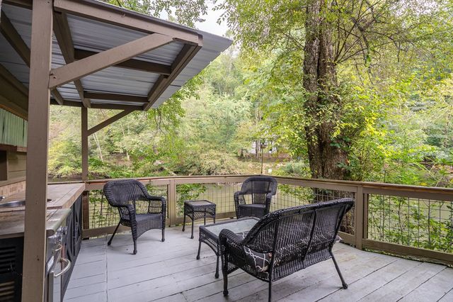 45 First Street, Ellijay, GA 30540