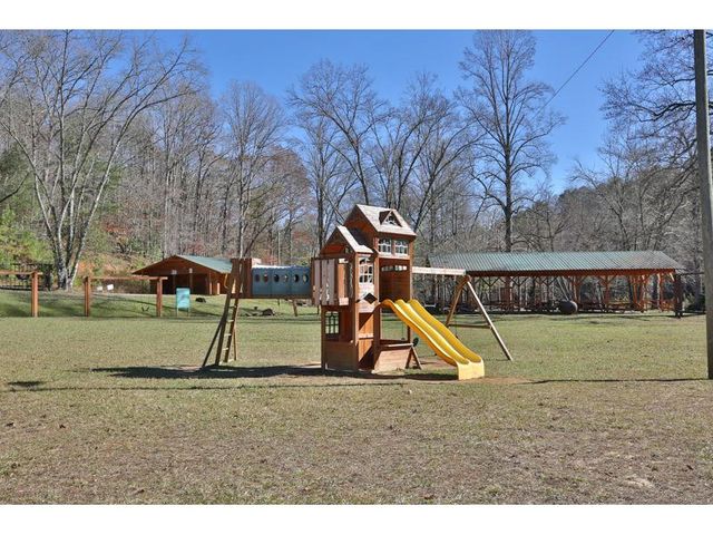 45 First Street, Ellijay, GA 30540
