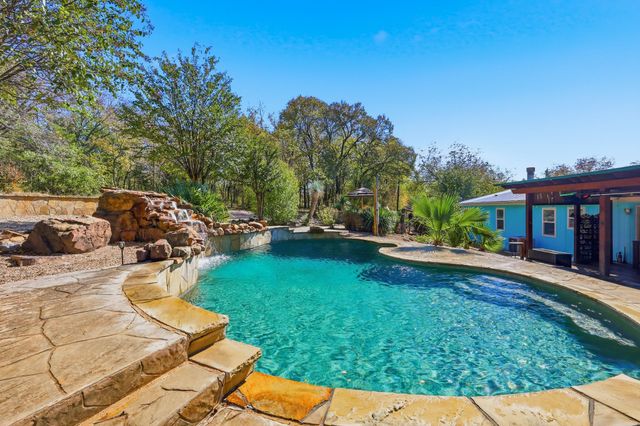 4939 Rose Hill Road, Whitewright, TX 75491