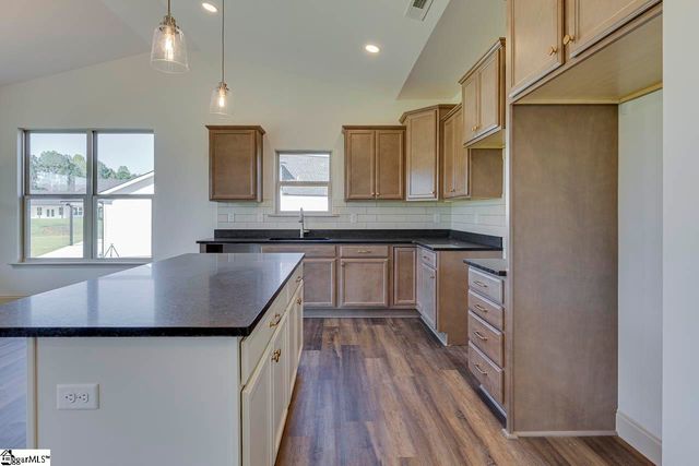 106 Old Glory Court, Pickens, SC 29671