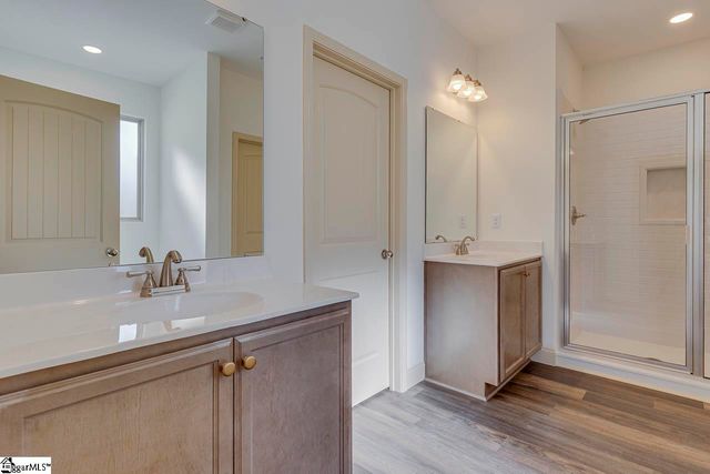 106 Old Glory Court, Pickens, SC 29671