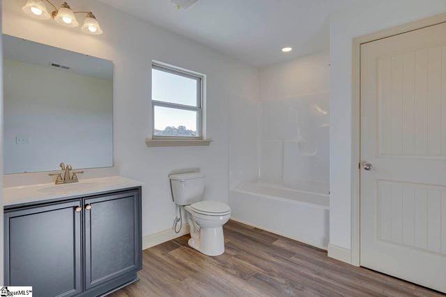 106 Old Glory Court, Pickens, SC 29671