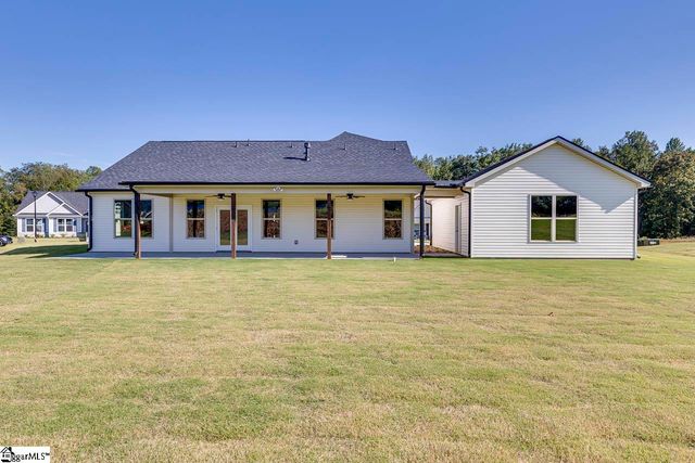 106 Old Glory Court, Pickens, SC 29671