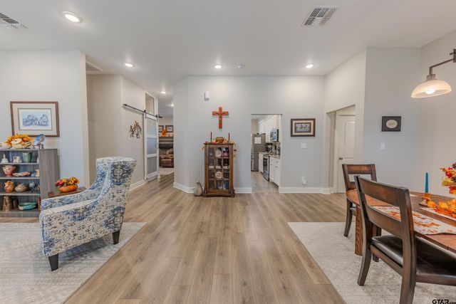 557 CR 2610, Mineola, TX 75773