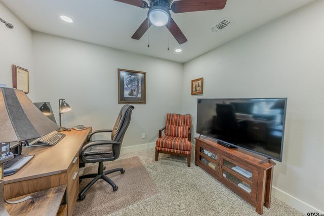 557 CR 2610, Mineola, TX 75773