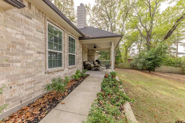 557 CR 2610, Mineola, TX 75773