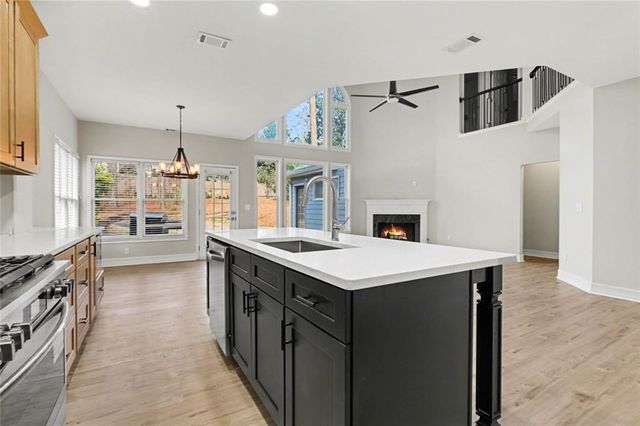 5219 Tealing Drive NE, Roswell, GA 30075