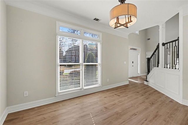 5219 Tealing Drive NE, Roswell, GA 30075