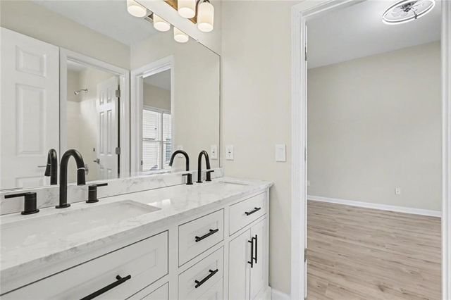 5219 Tealing Drive NE, Roswell, GA 30075