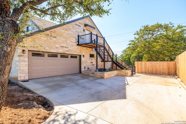139 Stone Canyon, Fredericksburg, TX 78624
