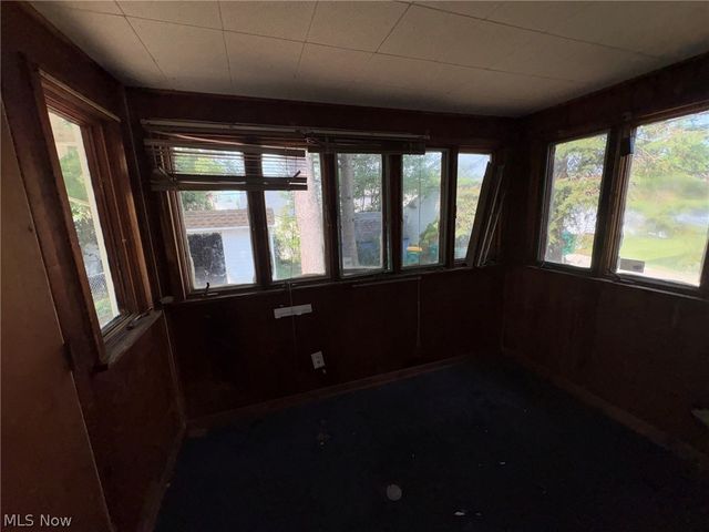 5202 Joseph Street, Maple Heights, OH 44137