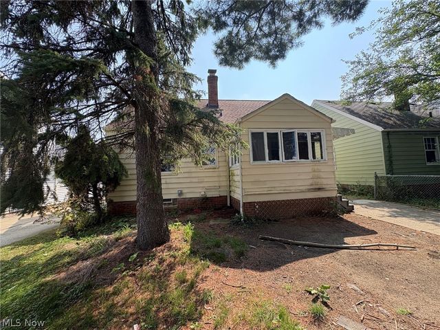 5202 Joseph Street, Maple Heights, OH 44137