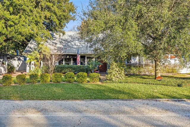 1904 S HESPERIDES STREET, Tampa, FL 33629
