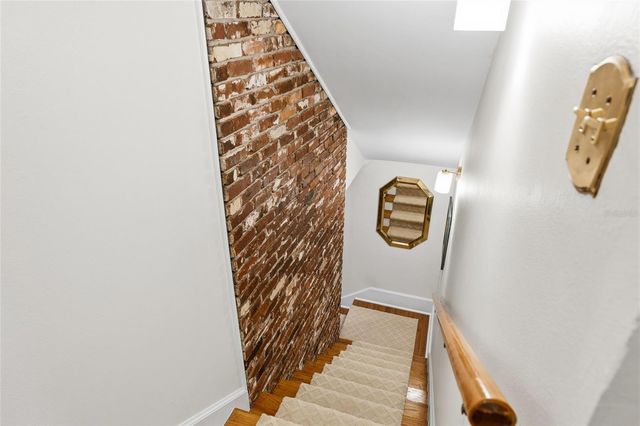 1904 S HESPERIDES STREET, Tampa, FL 33629