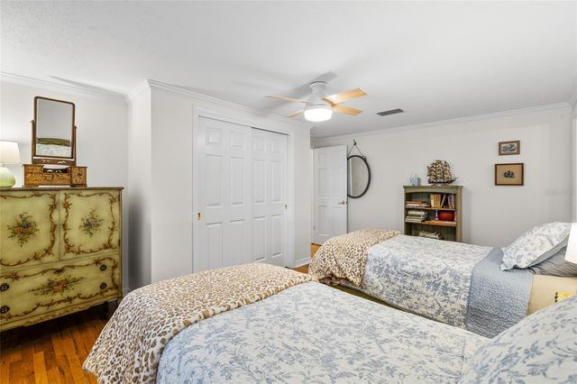 1904 S HESPERIDES STREET, Tampa, FL 33629